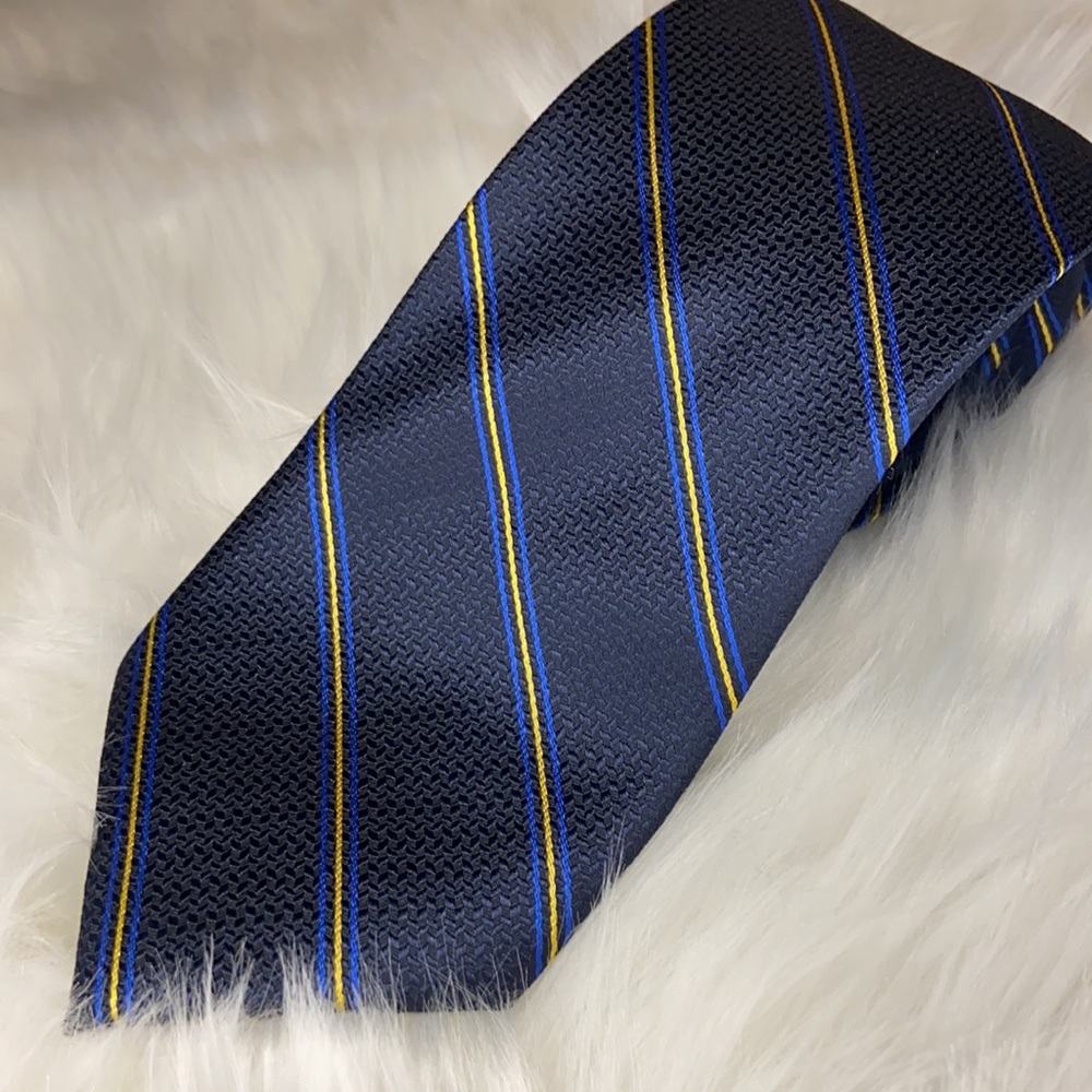 A Cut Above men’s navy tie
